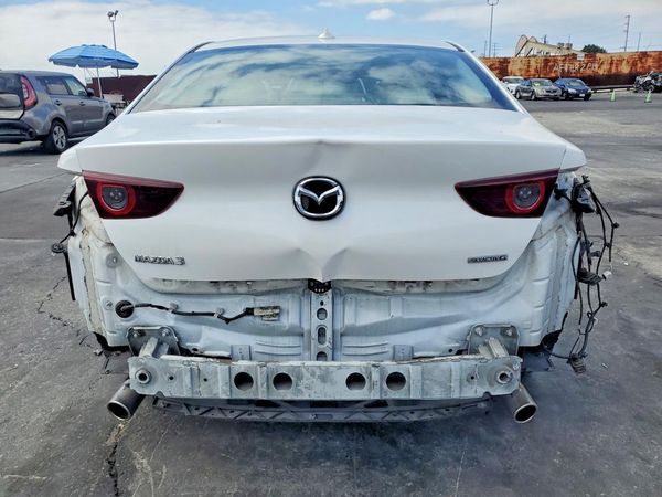 2020 MAZDA 3