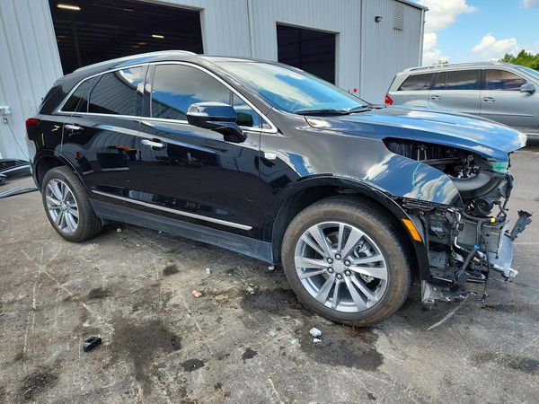 2024 CADILLAC XT5
