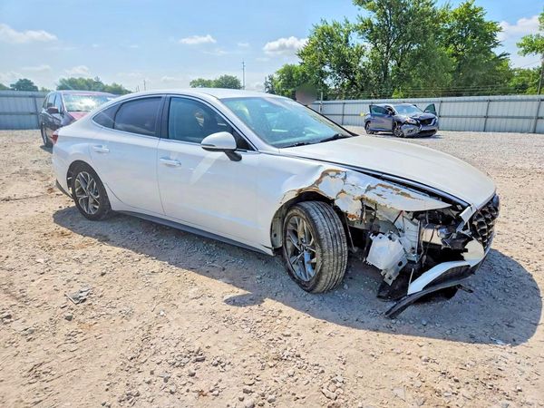 2020 HYUNDAI SONATA