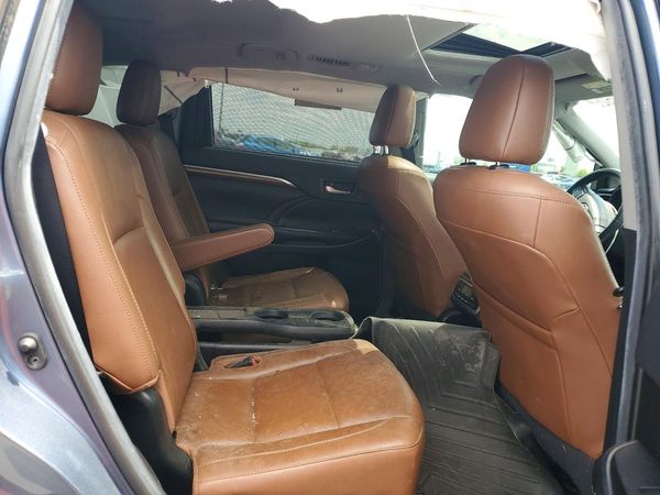 2019 TOYOTA HIGHLANDER Ltd/Ltd Platinum