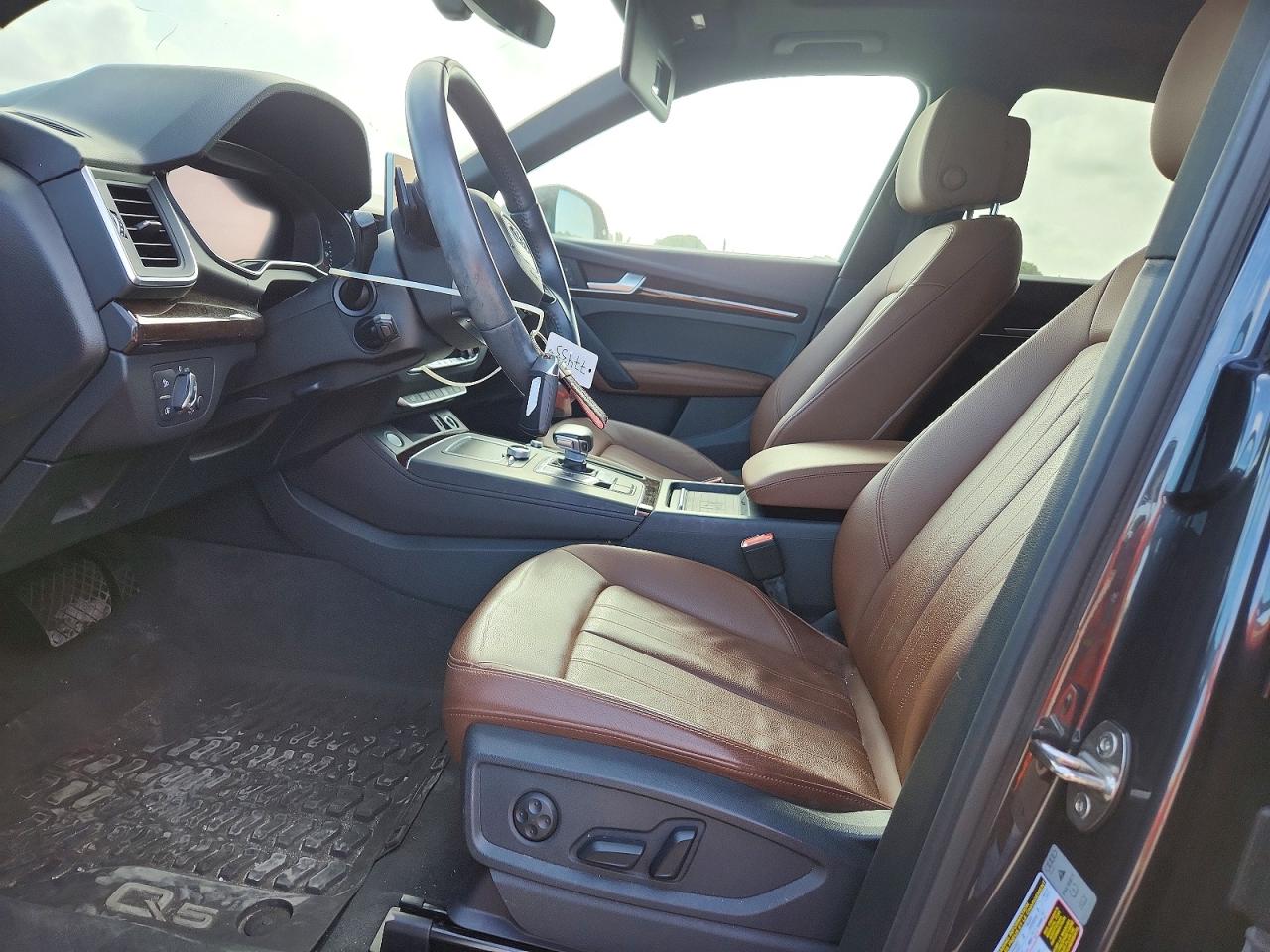 2019 AUDI Q5 quattro Premium Plus