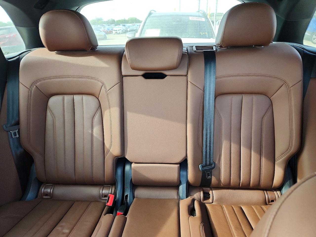 2019 AUDI Q5 quattro Premium Plus