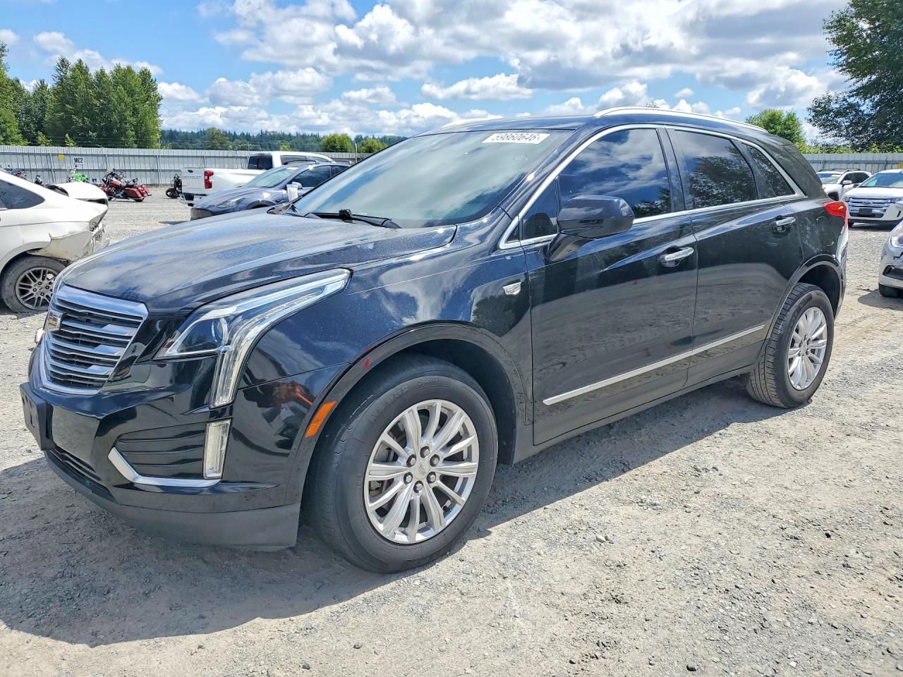 2017 CADILLAC XT5