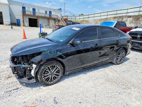 2024 KIA FORTE GT Line