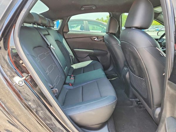 2024 KIA FORTE GT Line