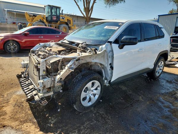 2022 TOYOTA RAV4 LE