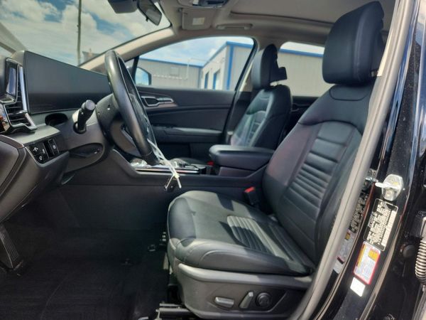 2023 KIA SPORTAGE SX-PRESTIGE or SX-P