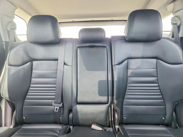 2023 KIA SPORTAGE SX-PRESTIGE or SX-P