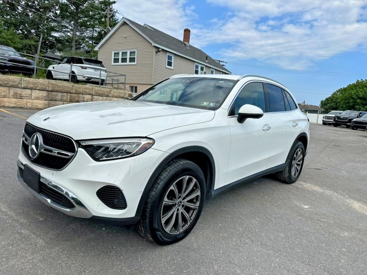 2024 MERCEDES-BENZ GLC GLC300