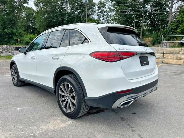 2024 MERCEDES-BENZ GLC GLC300
