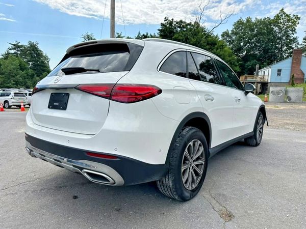 2024 MERCEDES-BENZ GLC GLC300