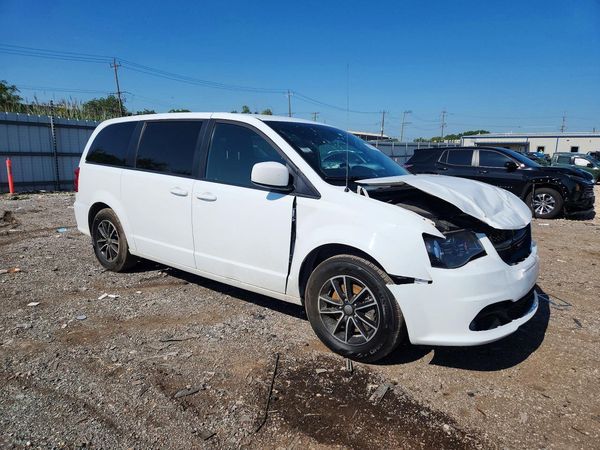 2018 DODGE GRAND CARAVAN SE