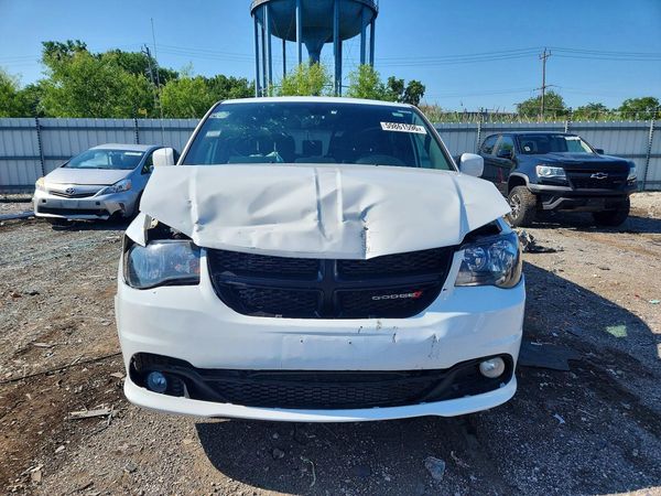 2018 DODGE GRAND CARAVAN SE