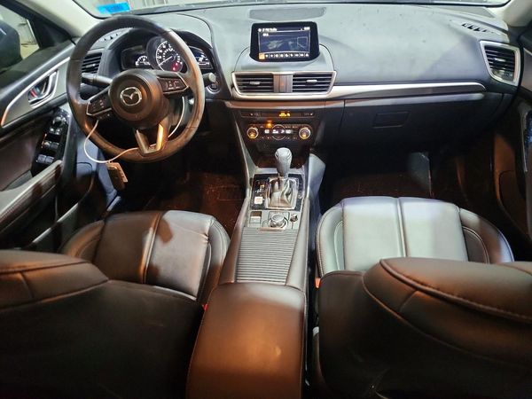 2017 MAZDA 3 Touring