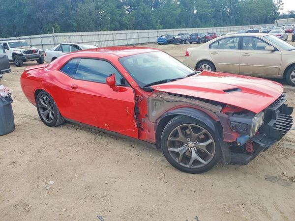 2015 DODGE CHALLENGER SXT