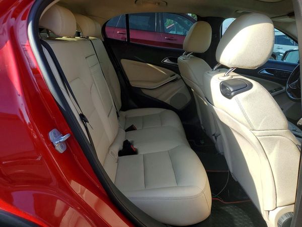 2016 MERCEDES-BENZ GLA GLA250-4M