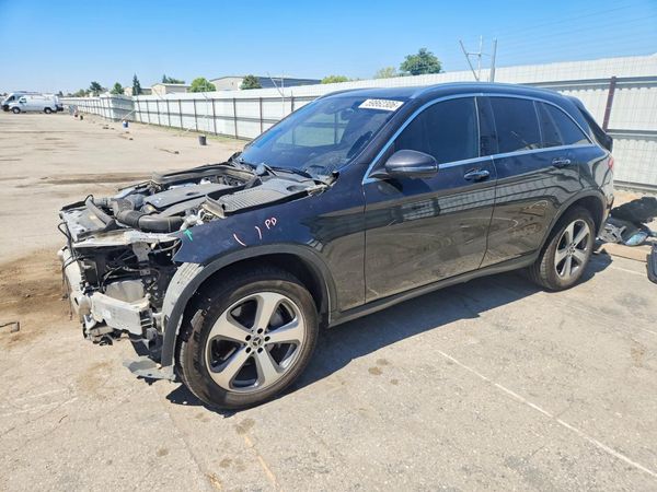 2020 MERCEDES-BENZ GLC GLC300