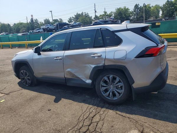 2023 TOYOTA RAV4 XLE Premium