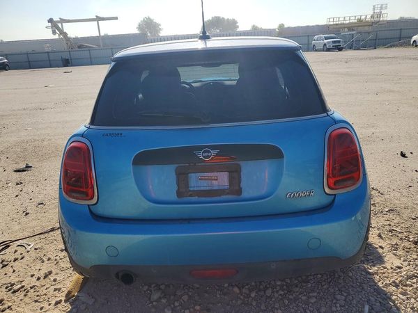 2019 MINI COOPER
