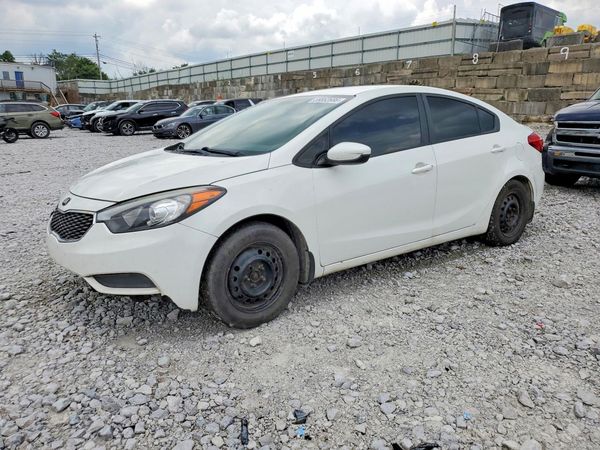 2016 KIA FORTE GL (Middle-Low Grade)