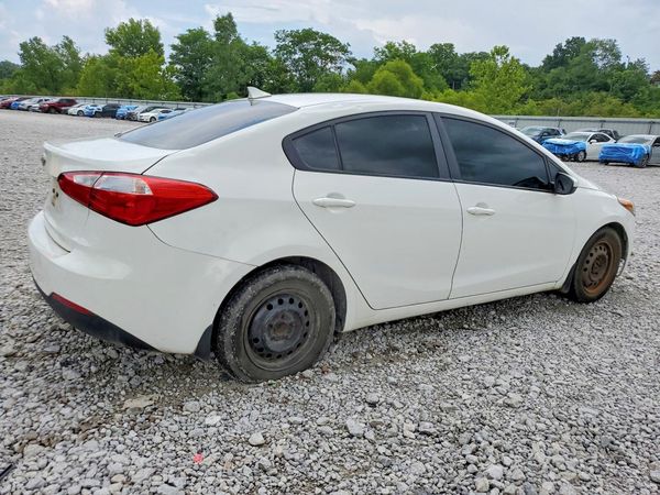 2016 KIA FORTE GL (Middle-Low Grade)