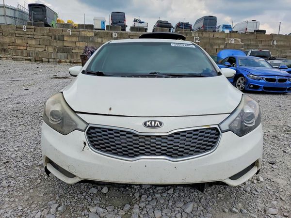 2016 KIA FORTE GL (Middle-Low Grade)