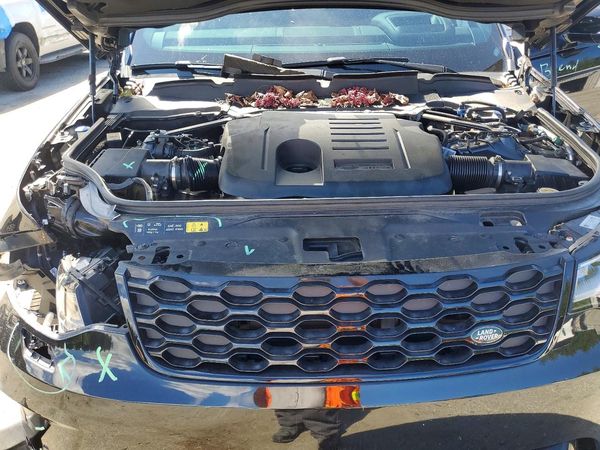 2024 LAND ROVER DISCOVERY Metropolitan Edition