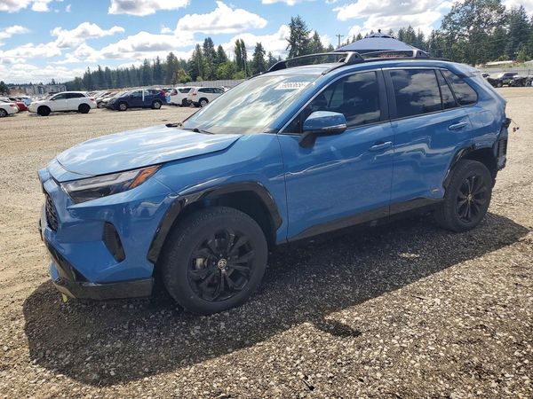2023 TOYOTA RAV4 SE