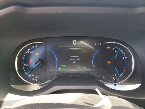 2023 TOYOTA RAV4 SE