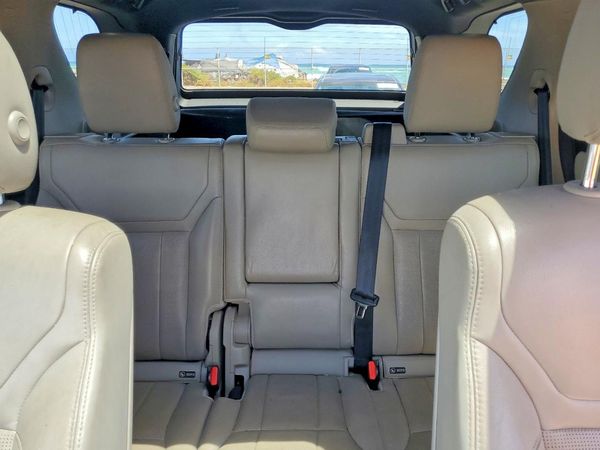 2019 LAND ROVER DISCOVERY SE