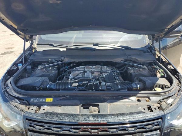 2019 LAND ROVER DISCOVERY SE