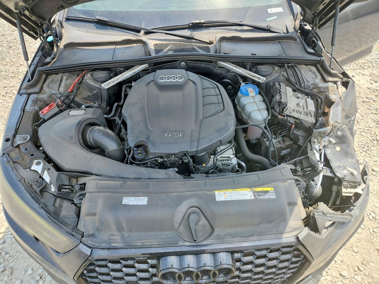 2019 AUDI A4 quattro Premium Plus