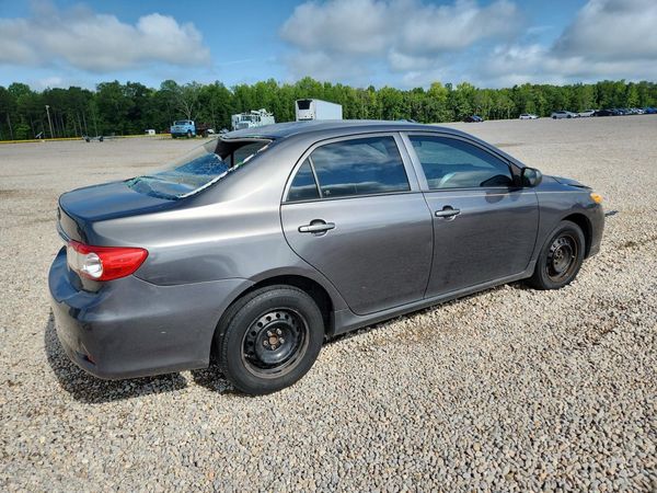 2013 TOYOTA COROLLA