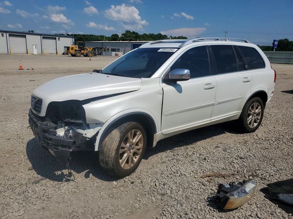 2014 VOLVO XC90