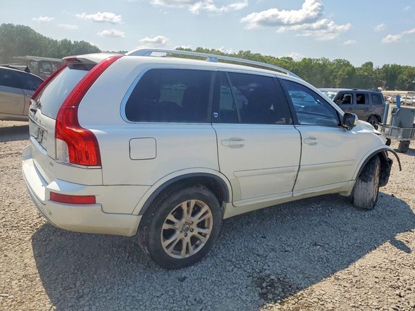 2014 VOLVO XC90