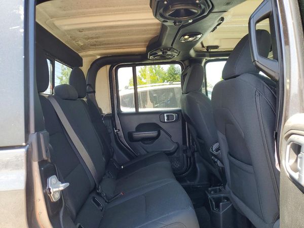 2020 JEEP GLADIATOR Sport