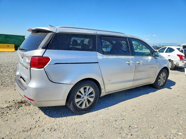 2016 KIA SEDONA LX - Middle-low