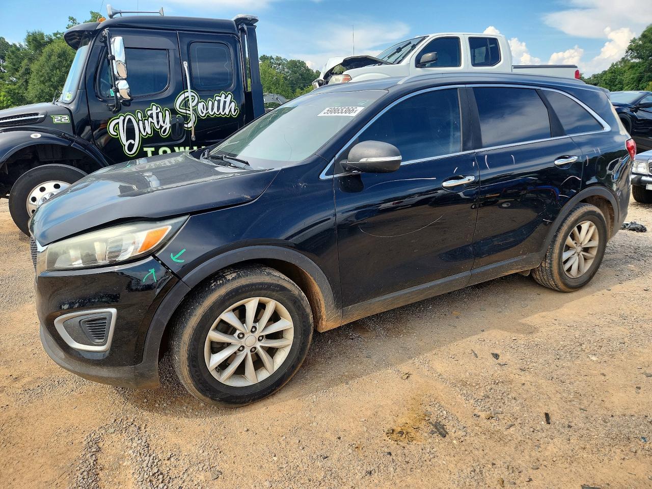 2017 KIA SORENTO L, LX