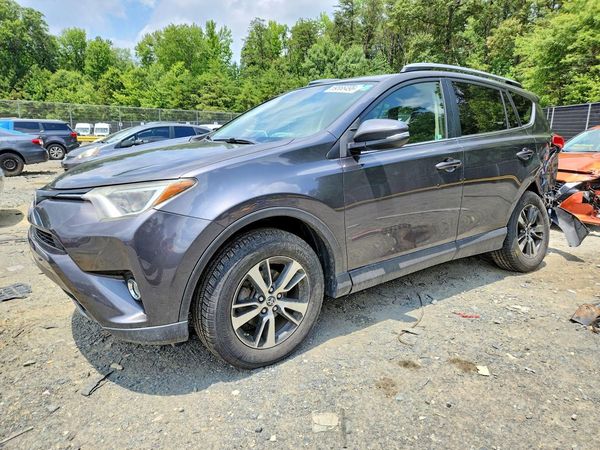 2017 TOYOTA RAV4 XLE
