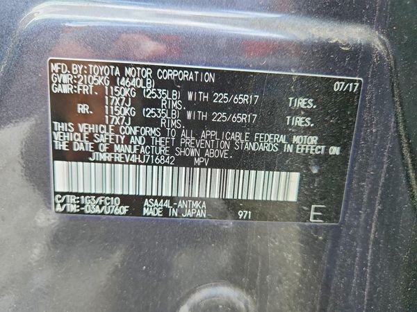 2017 TOYOTA RAV4 XLE