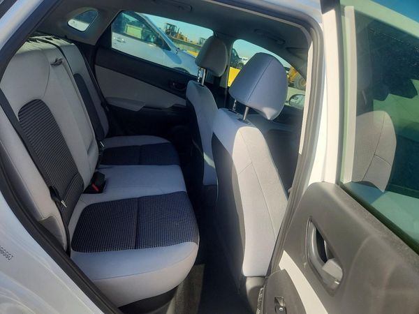 2022 HYUNDAI KONA