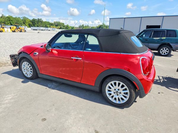 2016 MINI COOPER