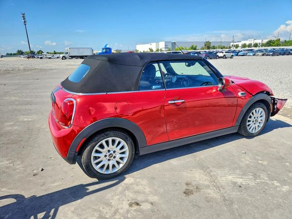 2016 MINI COOPER