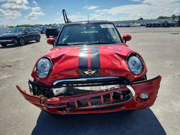 2016 MINI COOPER