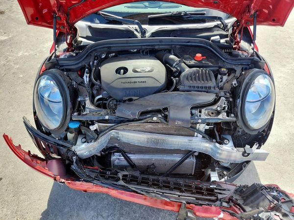 2016 MINI COOPER