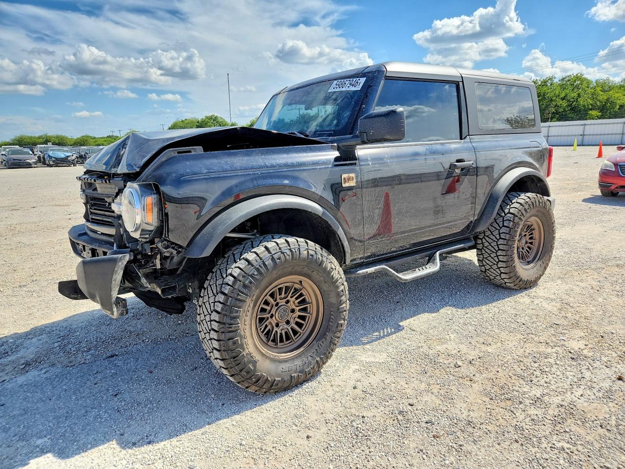 2025 FORD BRONCO Base