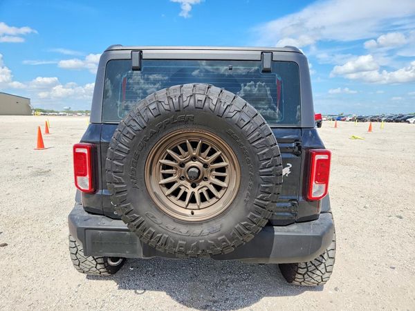 2025 FORD BRONCO Base