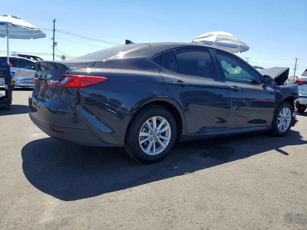2026 TOYOTA CAMRY
