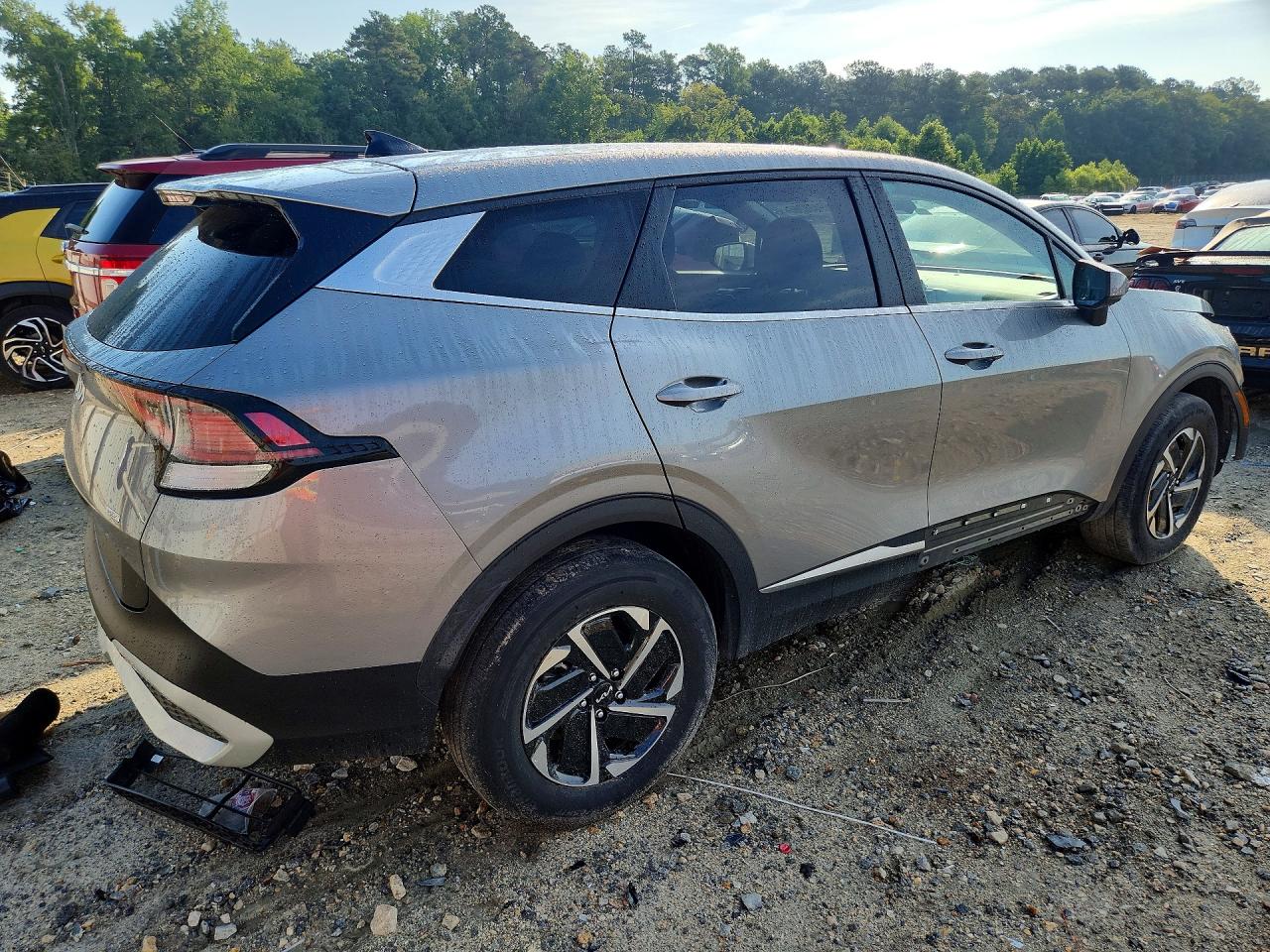2023 KIA SPORTAGE LX