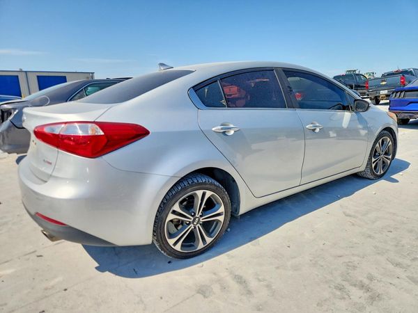 2016 KIA FORTE